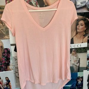 American Eagle tshirt